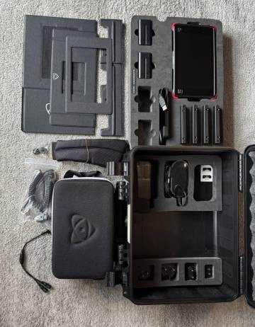 ATOMOS NINJA FLAME モニター 7インチ1500nit 4K収録 アクセサリーキット付属 動作OK美品（１）