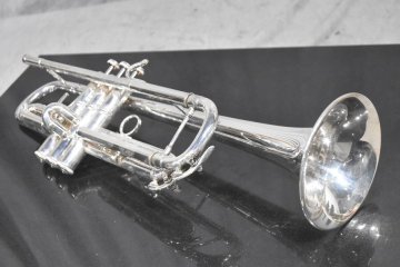 【J】Vincent Bach ML トランペット バック シルバー 3342832【送料無料!!】