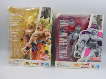 T【2b-51】【60サイズ】1円～/未開封/S.H.Figuarts ドラゴンボールZ フィギュア 2点セット/孫悟空 フリーザ/※外箱傷み有