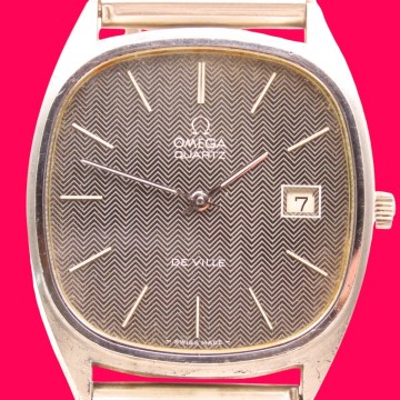 ■♪価格高騰! 資産価値！ 稼働 電池新品 メンズ ビンテージ 高級超レア！ OMEGA オメガ Deville デビル デート クオーツ ベルト新品