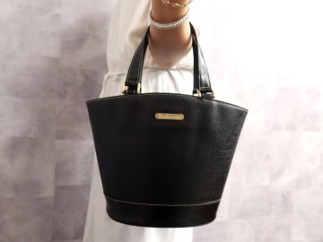 ●超美品●BURBERRY バーバリー●内ノバチェック●カーフ レザー 本革●トート ハンド バッグ●黒●ゴールド金具●腕掛け●かばん●Js69960