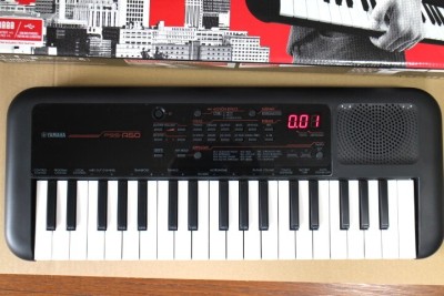 ヤマハ　ポータブルキーボード PSS-A50