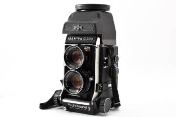 マミヤ　Mamiya C330 Professional F ＋ MAMIYA-SEKOR 1:2.8 80mm ブルードット《動作確認済・ストラップ付》二眼レフ レンズ #A1475-22J