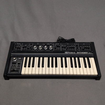 1円 ROLAND ローランド SH-2 アナログシンセサイザー 通電確認済 説明書 ケース 付属 キーボード