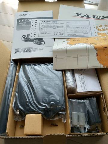 【未使用品】YAESU FT-818ND　HF/50/144/430MHz用トランシーバー