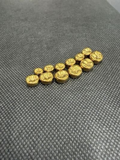 歯科金属　金歯　医療用金属
