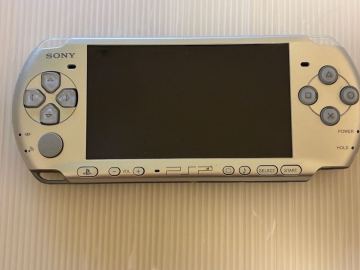 ★概ね綺麗　動作良好　PSP-3000 ミスティックシルバー 本体 SONY プレイステーションポータブル★