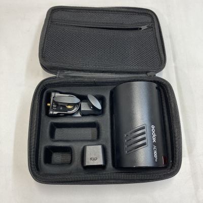 Godox AD100pro フラッシュストロボ GODOX ポータブルストロボ ゴドックス カメラ用品 ジャンク品