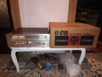 TRIO / / Kenwood KT-9700 FMチューナー 使用少なし　元箱付き