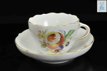 Meissen マイセン カップ＆ソーサー 1客 フルーツシリーズ『モモ＆フラワー』箱無し・中古品●1260203