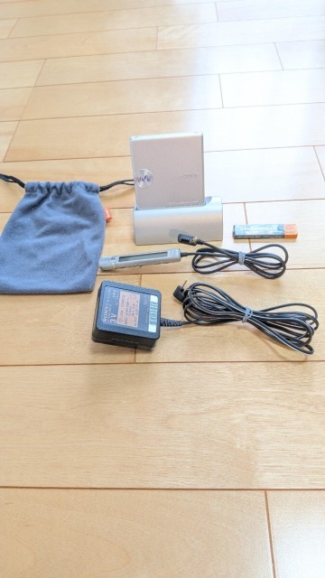 【動作品】SONY MDウォークマンMZ-E730（充電器＆リモコン付）