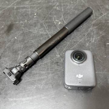 【KO-026】dji/ディージェイアイ OSMO360 アクションカメラ 本体 磁気アダプターマウント セット 簡易動作確認済