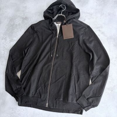 【未使用タグ付き/XL】LOUIS VUITTON ルイヴィトン パーカー LVエンボスロゴ ダブルジップ フーディ スウェット メンズ チャコール 洗濯可