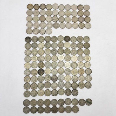 【S-14】日本古銭　100円銀貨　150枚おまとめ　総重量約718.0g　東京オリンピック　稲穂　鳳凰　100円&times;150枚　記念硬貨　コレクション