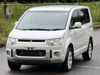 H26 デリカ D5 Dパワー 4WD ディーゼル 美車 9インチナビ/フリップダウンモニター/シートヒーター/両側PS/Bカメラ/ETC/クルコン 車検満タン