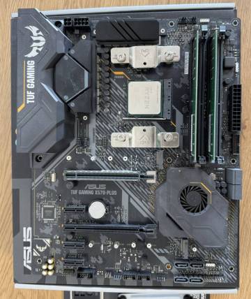 Ryzen 9 3950X/ASUS TUF GAMING X570-PLUS/DDR4 2400 8G*2/CPU クーラー