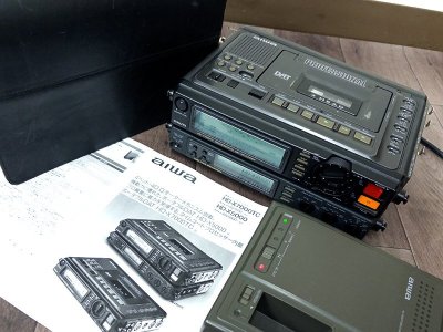 3R7963■AIWA HD-X7000TC 業務用 ポータブルDATレコーダー 充電器・ケース付属 アイワ■