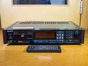 ■ SONY DAT DTC-1000ES ■ 通電せず