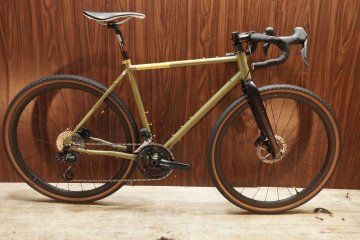 ■DAVOS D-604 ネオランドナー Ver.2 ダボス SHIMANO GRX RX825 Di2 2X12S サイズM 2025年モデル 超美品