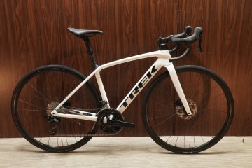 ■TREK EMONDA SL5 DISC トレック フルカーボン SHIMANO 105 R7120 2X12S サイズ50 2024年モデル 美品