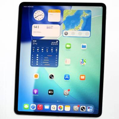 Apple iPad Air 13インチ (M2) (2024年春モデル) スペースグレイ 128GB 3M682J/A Wi-Fiモデル バッテリー最大容量94％ (充放電回数145回)