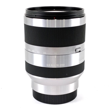 【1円】 ソニー SONY E 18-200mm F3.5-6.3 OSS SEL18200 一眼カメラ用レンズ（オートフォーカス） 【中古】