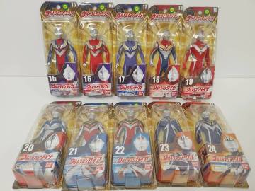 [O5C-810-043-1]ウルトラヒーローシリーズ 10点セット ウルトラマンティガ ウルトラマンダイナ ウルトラマンガイア他 フィギュア 未開封品 