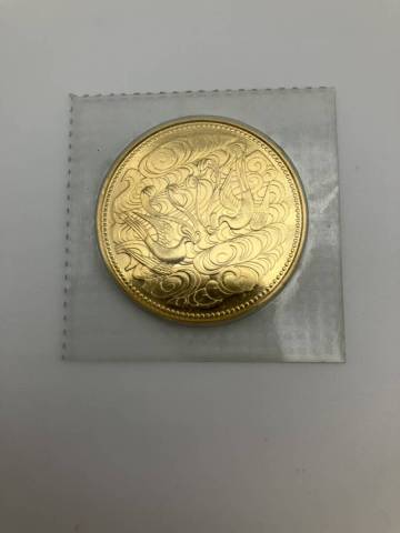 z/396360/Y101-246/天皇陛下御在位60年記念 10万円金貨 昭和62年 拾万円 純金 K24 20g ブリスターパック入り 記念硬貨 未開封