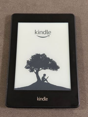 Amazon Kindle 電子書籍リーダー 本体 （初期化済み・登録解除済み）