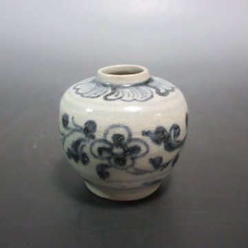 安南染付　花絵小壷　東南アジア古陶磁　アンティーク　骨董品　C589