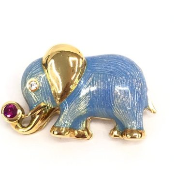 FABERGE　ファベルジェ　ブローチ　ゾウ　18kt刻印　Br. 0.01ct　Pt. 0.06ct　65/500　ケース・箱付き　総重量：9.26g【EJAE2042】