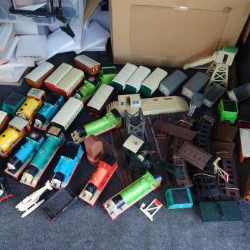 1990年代 きかんしゃトーマス しゅっぱつしんこうシリーズ 大量まとめ売り 現状渡し 動作未確認 トーマス エドワード ヘンリー ジェームズ