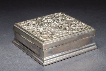 【うん錦】骨董品 古美術品 金工品 スターリングシルバー タイ製 銀無垢 ボックス 時代物 アンティーク 0825-716S05　