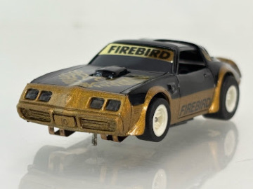 使用品 AFX HOスケールスロットカー ポンティアック ファイアーバード トランザム ライト付き 本体のみ 可動品 1980年代