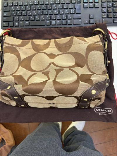 COACH コーチ シグネチャー ハンドバッグ ベージュ ブラウン EST.1941（1円～）