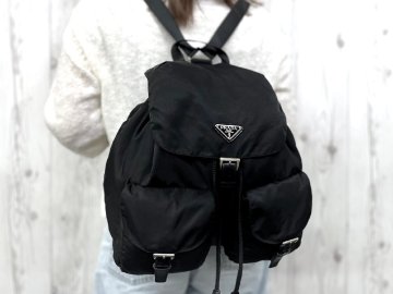 極美品 PRADA プラダ テスート ナイロンリュック リュックサック バッグ カード付B2811F ナイロン&times;レザー 黒 107092Y
