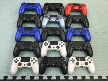 ジャンク PS4 デュアルショック4 コントローラー15個 大量 まとめ セット DUALSHOCK4 Playstation4【o3-GY2507/80】