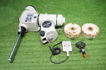 [SK][J6202517S] 高橋製作所 タカハシ EM-200B 赤道儀 三脚セット 天体望遠鏡 コントローラー,ウェイト等付き