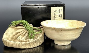 【江】時代 朝鮮白茶碗 口径約14cm&times;高さ6.5cm 木箱 古美術品(茶道具茶器抹茶碗)AXZ4198 OTheje LTxuzu