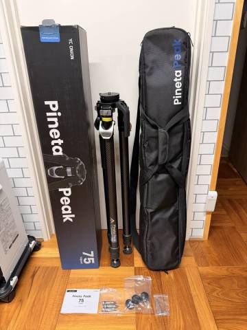 【極上】YC Onion カーボンファイバー 三脚 Pineta Peak Tripod 　ビデオ兼スチール　ワイシーオニオンピネタピーク