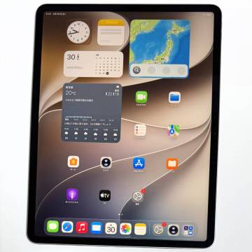 Apple iPad Air 13インチ (M2) (2024年春モデル) スペースグレイ 128GB 3M682J/A Wi-Fiモデル バッテリー最大容量94％ (充放電回数105回)