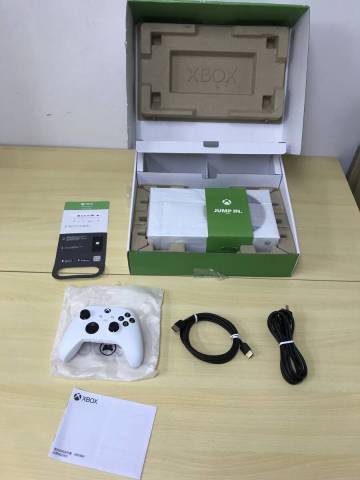 068 T-897/Xbox Series S 512GB RRS-00015