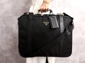 ●超美品●PRADA プラダ●メンズ●三角ロゴプレート●ポコノ ナイロン サフィアーノ レザー 本革●2way ボストン バッグ●黒●A4●Js71506