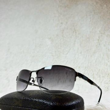 極美品　POLICE TITANIUM　VIVE　ポリスチタニウム　バイブ　サングラス　SPL915J　ブラックレンズ　シルバーフレーム