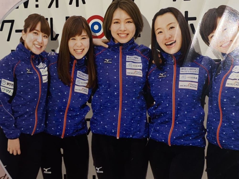 非売品 ロコ・ソラーレ （LS北見） 本橋麻里 鈴木夕湖 吉田夕梨花 吉田知那美 藤澤五月 うちわ カーリング 可愛い インテリア コレクション