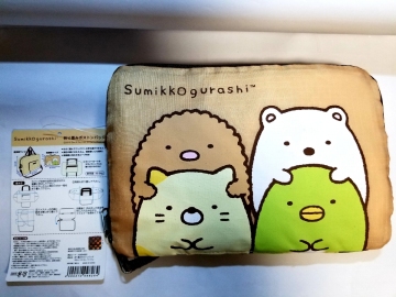 正規品 すみっコぐらし 折り畳み ボストンバッグ 新品 おりたたみ 折りたたみ ねこ ぺんぎん? Sumikko gurashi gym travelling bag