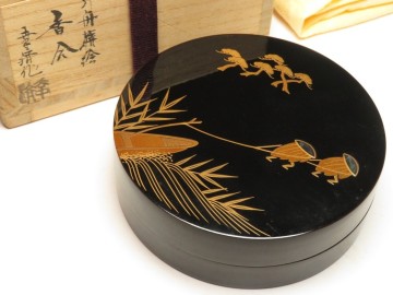 【9909】明治～大正　茶道具　曳舟　蒔絵　香合　作有り（初品・買取品）
