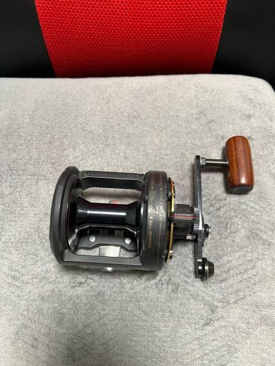 シマノ名機　レバードラグ両軸リール　トライトンTLD15 中古品　カツオ、カンパチ、ヒラマサ、小クエ、スジアラに最適