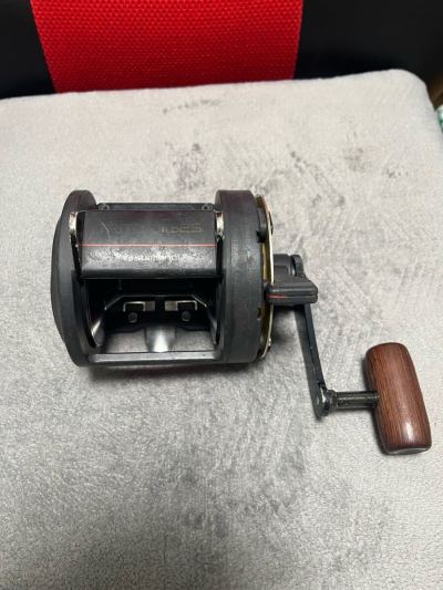 シマノ名機　レバードラグ両軸リール　トライトンTLD 25 中古品　カツオ、カンパチ、ヒラマサ、小クエなどに最適　TRITON レバードラグ
