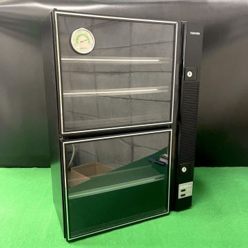 ★☆簡易動作確認済 東芝/TOSHIBA DRY BOX/ドライボックス DC-85 防湿庫全自動防湿保管庫 /鍵付き W50cm D26cm H70cm カメラ/フィルム